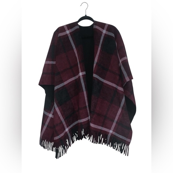Rachel Roy Burgundy and Black Reversible Plaid‎ Fleece Fringe Shall OSFM - Picture 1 of 4